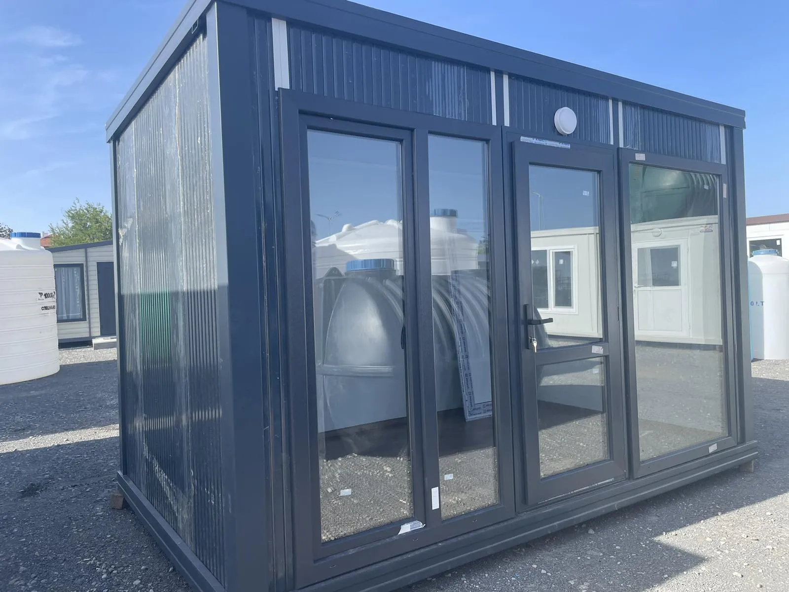 Container 240x400 office