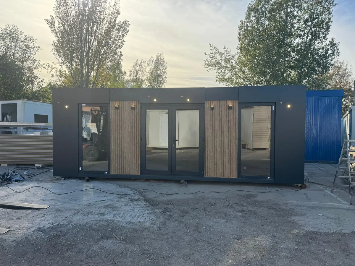 Container 300x700