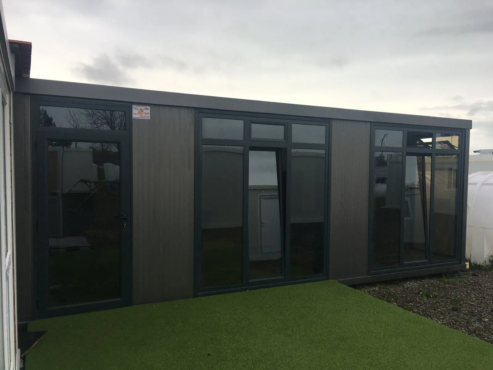 Container 300x700 office model 2