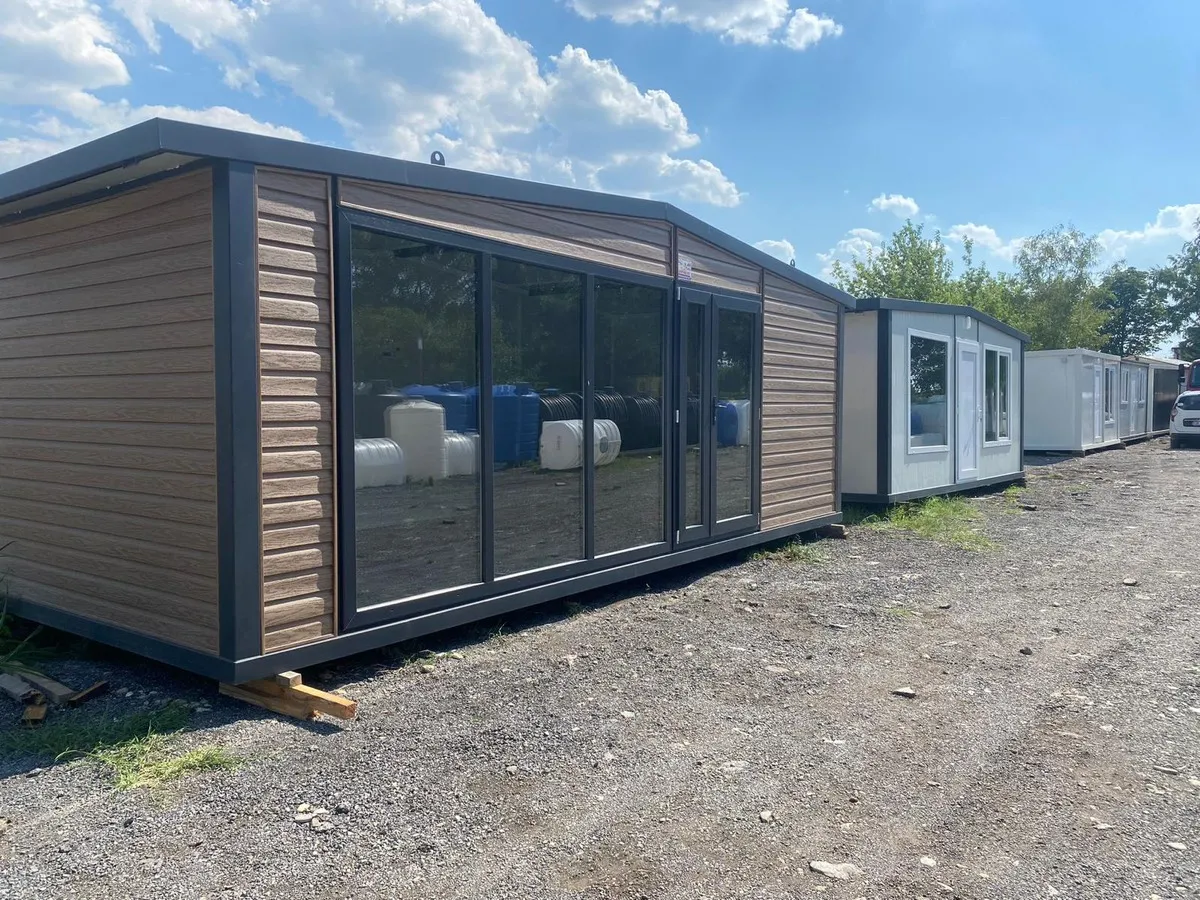 Container 300x700 office model 5